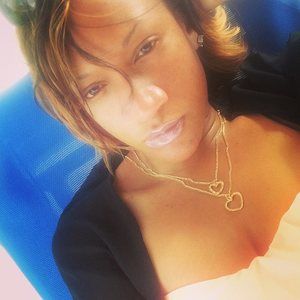 Meet your Posher, Khadine